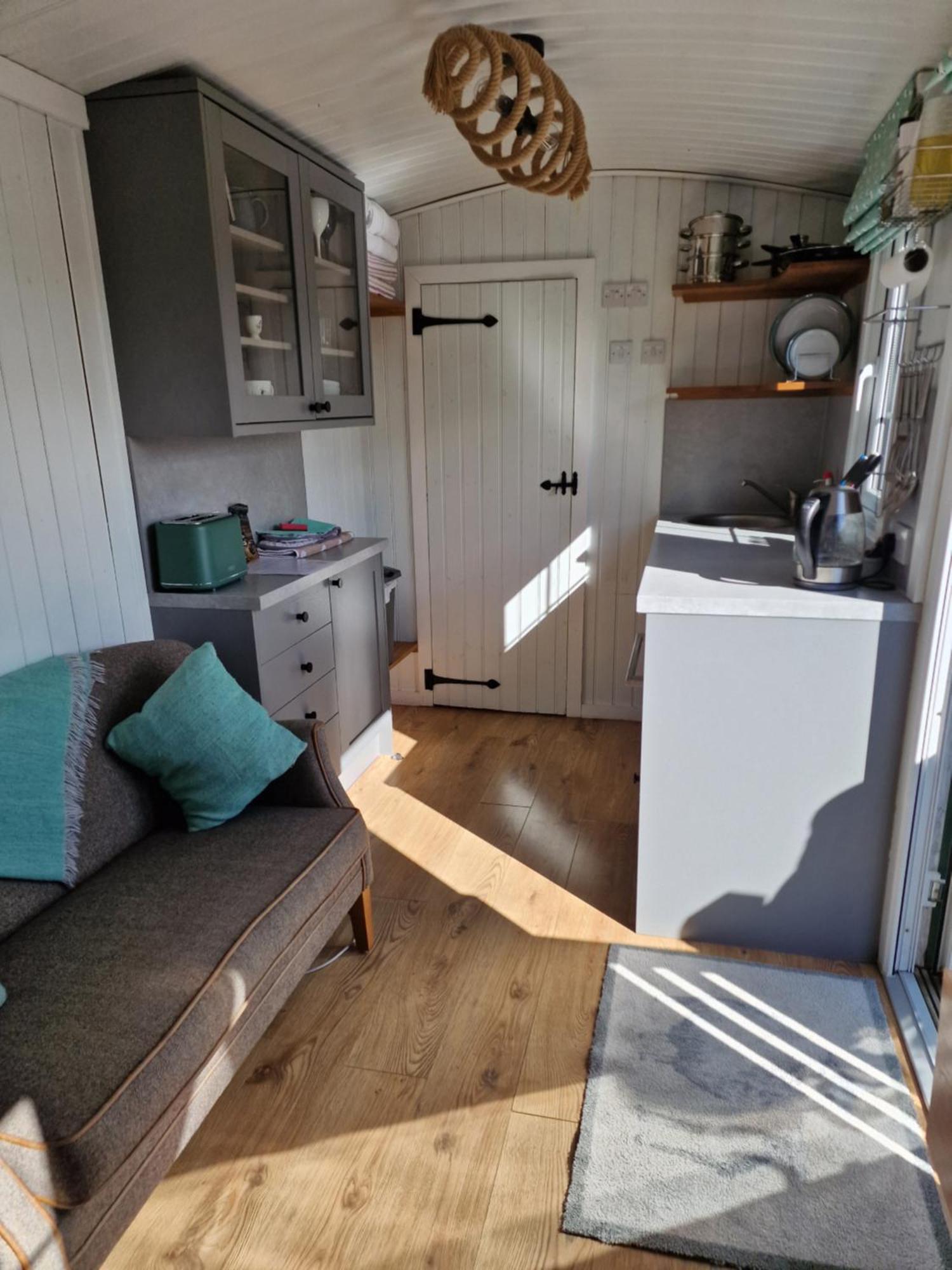 Dalnoid Cottages & Treehouses Nr Glenshee Екстер'єр фото