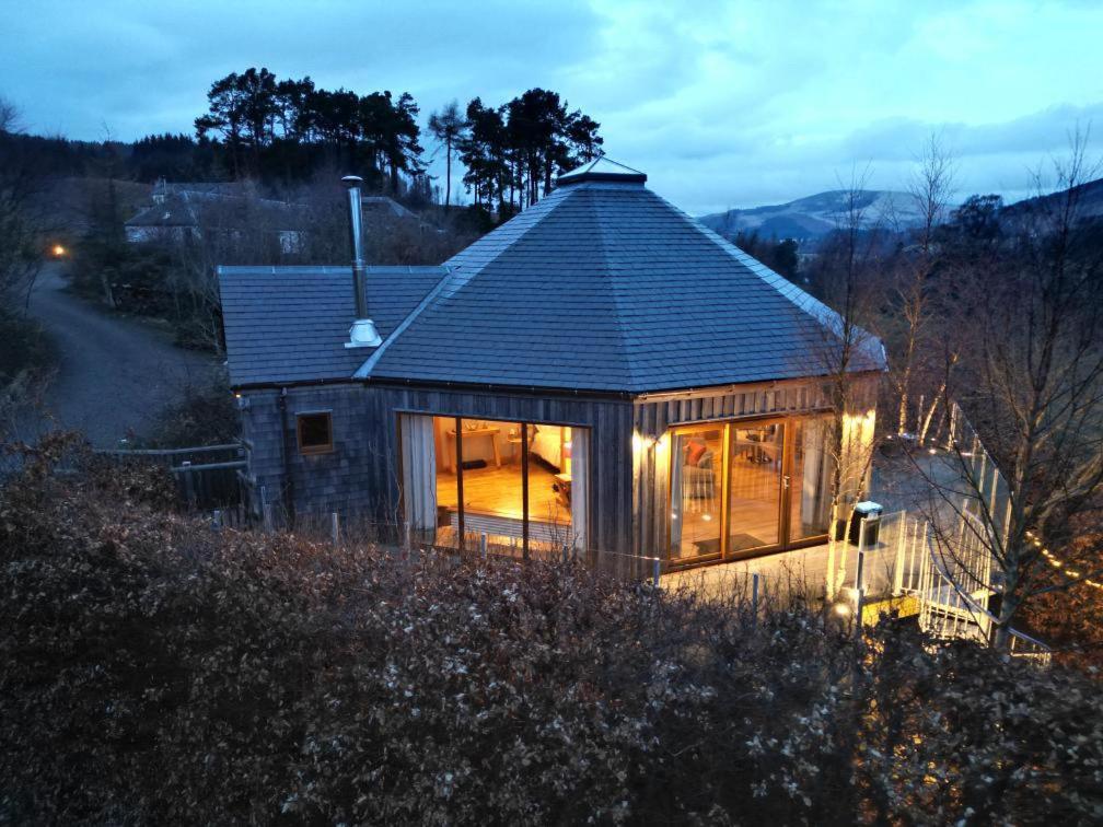 Dalnoid Cottages & Treehouses Nr Glenshee Екстер'єр фото