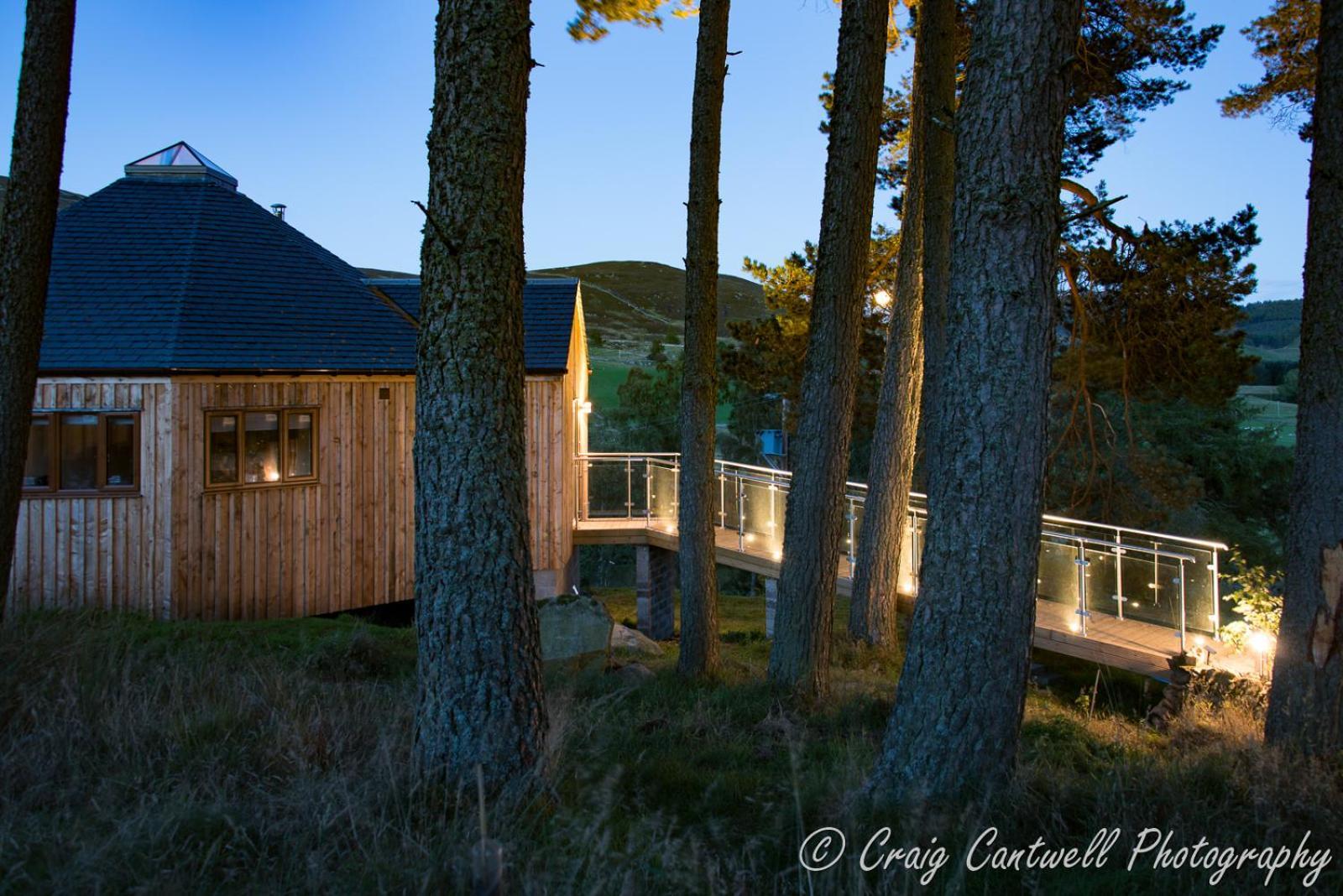 Dalnoid Cottages & Treehouses Nr Glenshee Екстер'єр фото