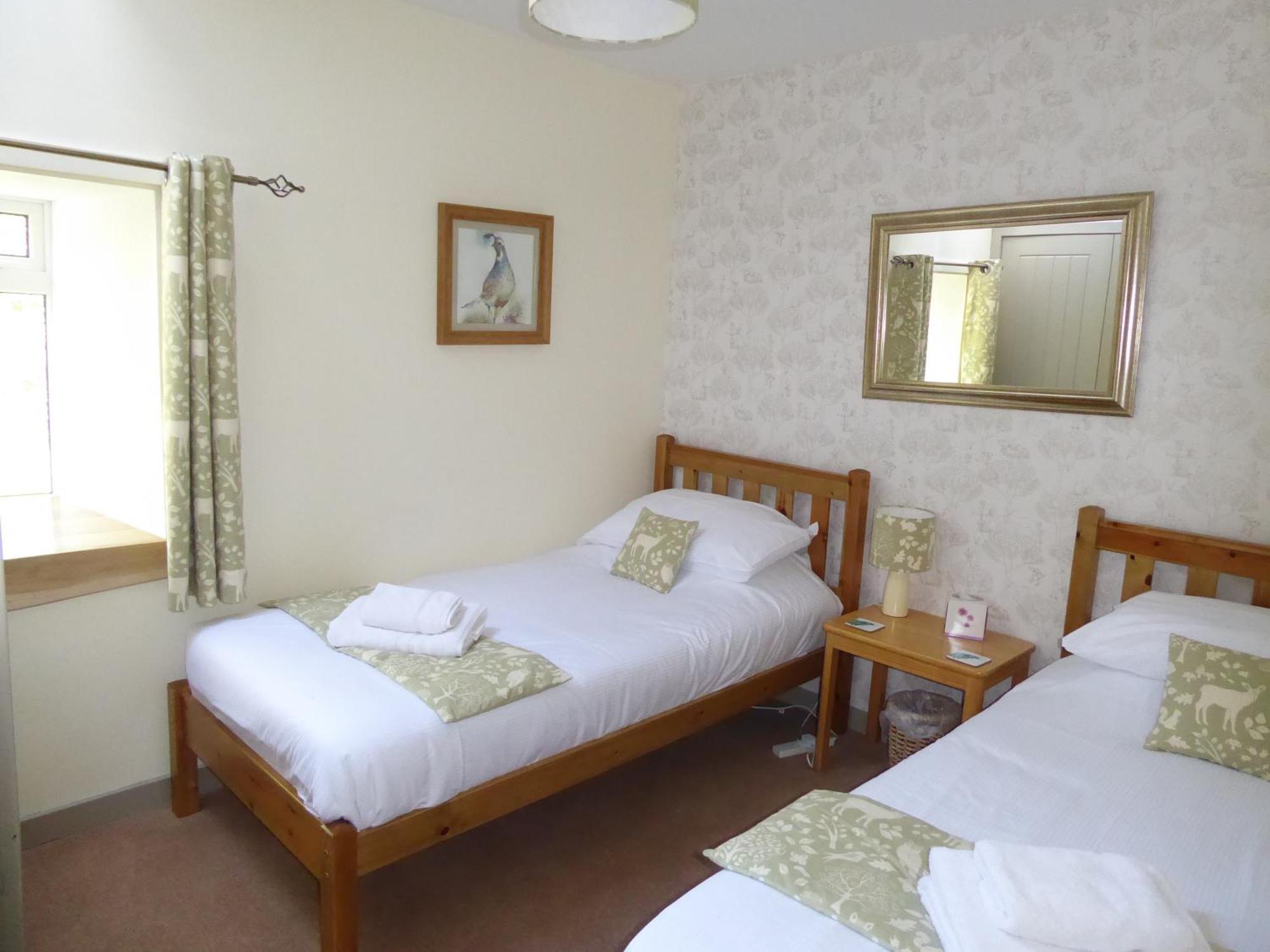 Dalnoid Cottages & Treehouses Nr Glenshee Екстер'єр фото
